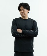 ブラック