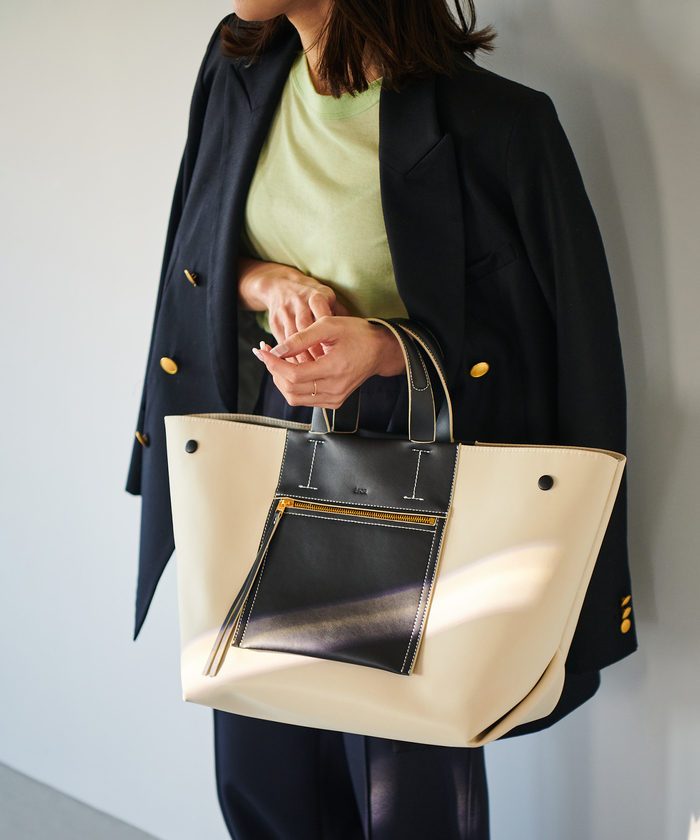 【A4対応】【撥水/雨の日】ロペ　D BAG Large ROPE E'POR ROPÉ(ロペ) / 【E'POR】【A4対応】【撥水/雨の日】D BAG Large