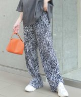 ダークブラック