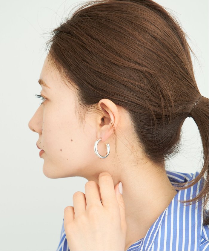 SOPHIE BUHAI(ソフィー ブハイ) | ムーン ピアス - シルバー