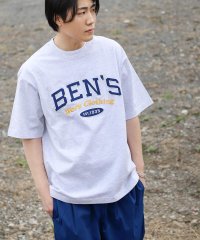 ZIP FIVE/【TVドラマ着用】別注 BENS LETTERED T－SHIRT/504621529