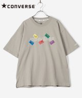 ベージュ