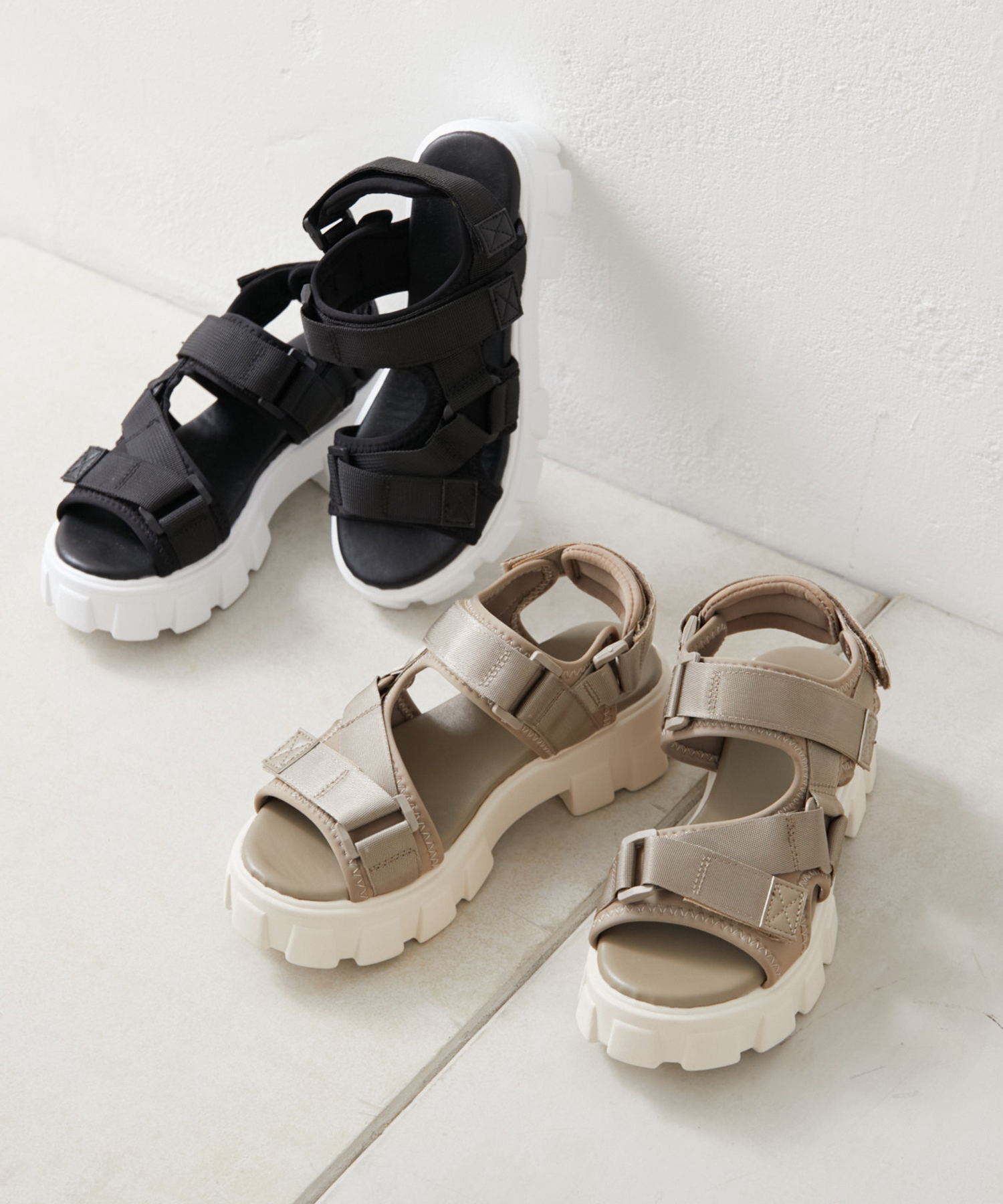 OLIVE des OLIVE 厚底サンダル M タグ付き OLIVE des サンダル 「WEB限定」厚底スポーツサンダル