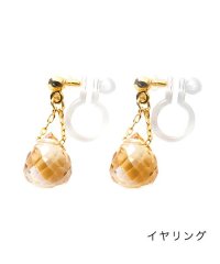 cream dot/表情豊かな煌めきが魅せる3type多面カットピアス/イヤリング/504642914