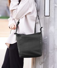 Jamale/ジャマレ Jamale [Jamale]牛革レザーショルダーバッグ撥水加工日本製/504642335