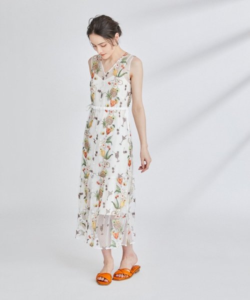 セール トロピカル刺繍ワンピース グレースコンチネンタル Grace Continental D Fashion