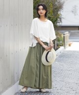 オフホワイト系1