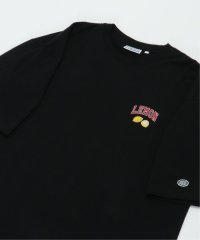 ikka/【WEB限定】DISCUS ATHLETIC ビッグフォントクルーT/504558169