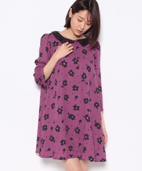 セール The Emporium ジエンポリアム オーガンジー衿付きフラワーワンピース Offprice Ec Offprice Ec D Fashion