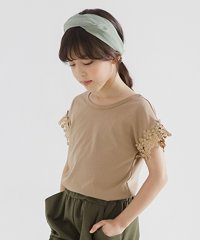 子供服Bee/袖花モチーフトップス/504680333