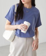 ブルー