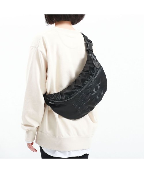 アディダスオリジナルス ウエストバッグ Adidas Originals ボディバッグ 横型 斜めがけ A5 4 75l 大容量 軽量 サテン Cn605 アディダスオリジナルス Adidas Originals D Fashion