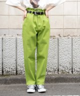 グリーン
