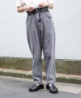 ブラック系