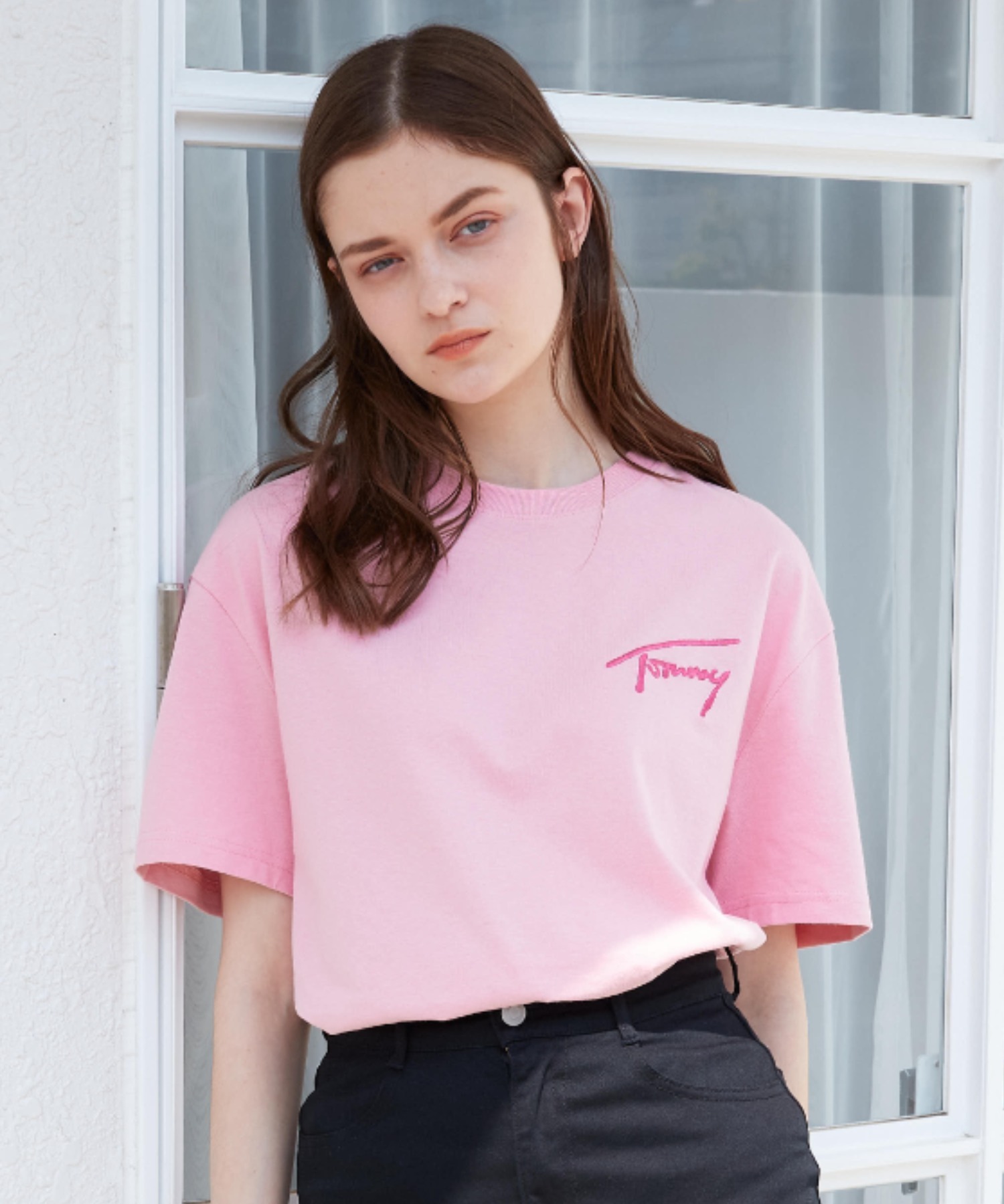 tommy jeans（トミー ジーンズ）の「コンフォートバーシティ