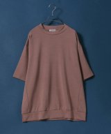 ピンク