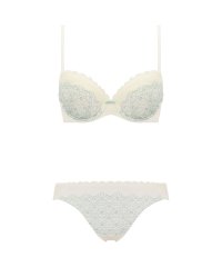 AMO'S STYLE by Triumph/アモスタイル バイ トリンプ AMOSTYLE BY Triumph 夢みるブラ ライト ブラ＆ショーツセット デイジーシャワー1260ー3 スノーホワイト(E/504710784