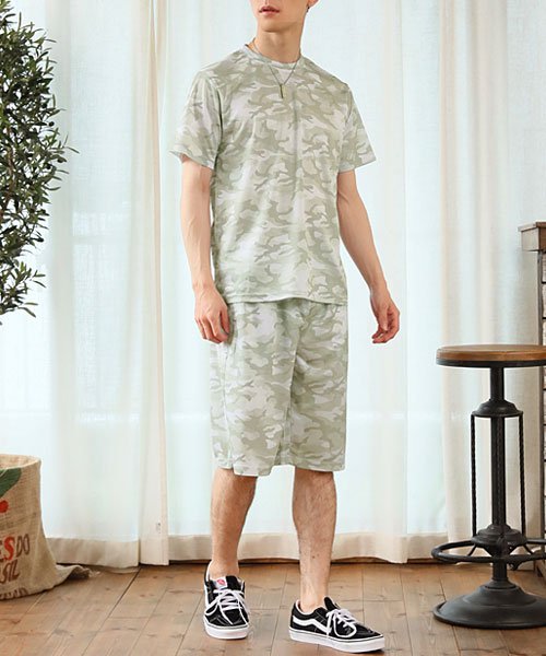 セール】セットアップ メンズ 上下セット 吸汗速乾加工 ドライメッシュ クルーネック 半袖 Tシャツ 総柄 カモフラ迷彩柄 リーフ柄 ショートパンツ ショーツ 男女兼用(504716063) | トップイズム(TopIsm) - d fashion