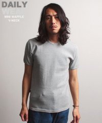 AVIREX/《DAILY/デイリー》MINI WAFFLE S/S V－NECK T－SHIRT/ミニワッフル 半袖 ブイネック Tシャツ /504722412