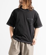 ブラック