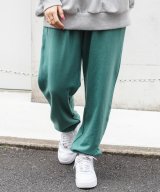 グリーン