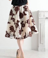 Sawa a la mode/リボン刺繍の花模様フレアAラインスカート/503337604