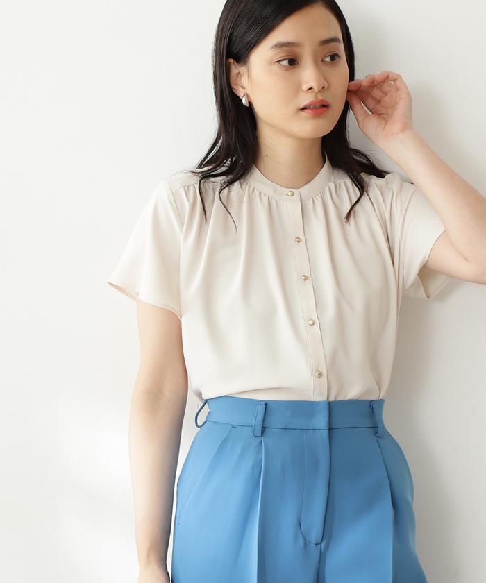 ゴールドボタンとろみブラウス《WEB限定商品》(504558094