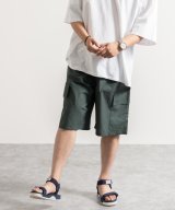 グリーン