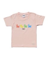 ピンク