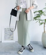 グリーン