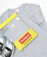 ミディアムグレー