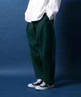 グリーン