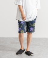 ネイビー