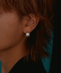 SMELLY/SMELLY so'　line wide earring/504806369