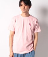 ピンク