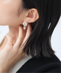 Lilas/ホワイトトパーズサークルモチーフパールピアス K10（両耳）/504849144