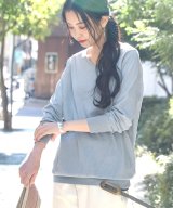 ライトブルー