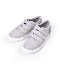 BeBe/レザー調ベルクロスニーカー (16~21cm)/504840422
