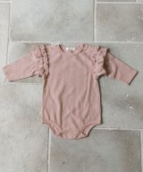 ピンク