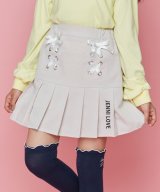 ベージュ