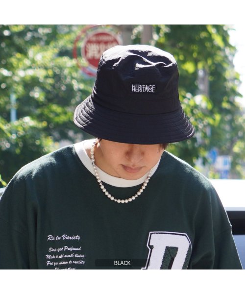 驚きの値段 ロゴ入りリバーシブルバケットハット帽子 黒ブラックメンズレディース韓国ストリート
