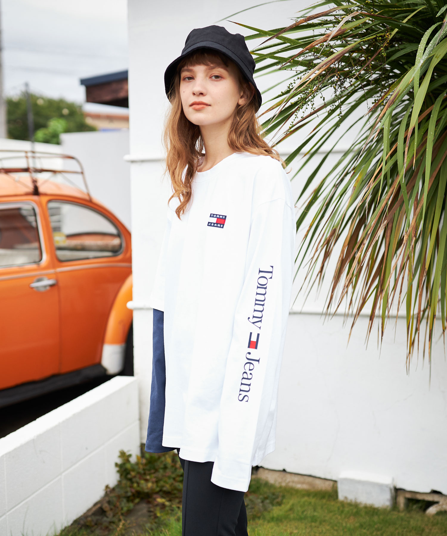  JEANS トミージーンズ ロングスリーブTシャツ 海外限定 TOMMY JEANS トミージーンズ ロングスリーブTシャツ 海外限定