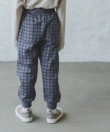 ブルー