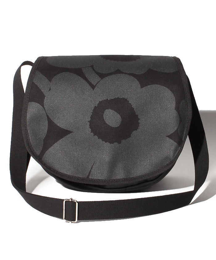 【新品未使用】 マリメッコ marimekko ショルダーバッグ SALLI PIENI UNIKKO BAG サリーピエニウニッコバッグ コットン 047584 【BACK BLACK】