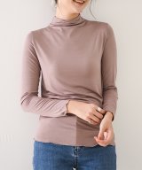 ベージュ