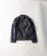 ネイビー