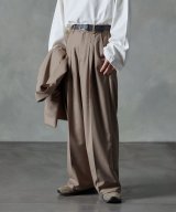 グリーン