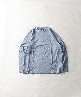 ブルー