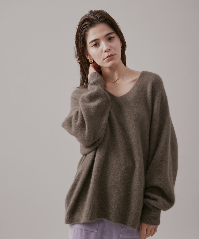激安アウトレット セール 30%OFF】チャイニーズラクーンウールVネックニット トップス