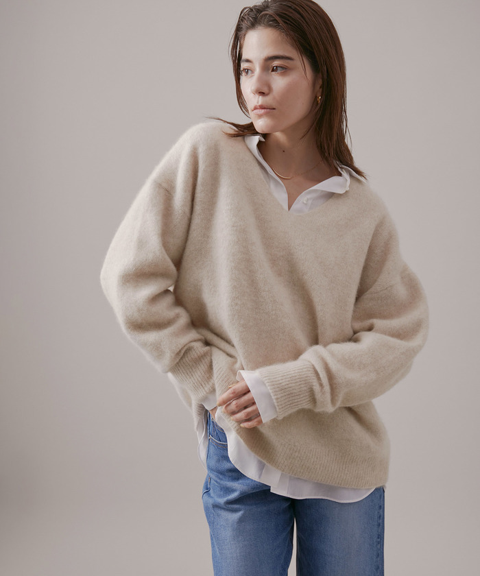 セール 30%OFF】チャイニーズラクーンウールVネックニット セール 30%OFF】チャイニーズラクーンウールVネックニット